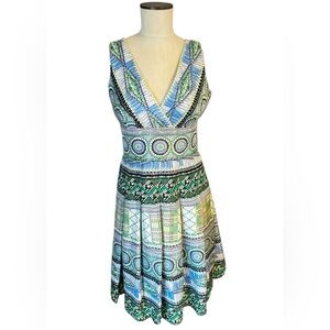 Kay Unger New York 100% Silk Green Mixed Print Fit And Flare Pleated Dress Sz 8